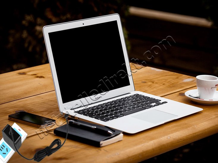 Original 45W Asus ZenBook UX330CA-PURE3 Netzteil Ladegerät - zum Schließen ins Bild klicken